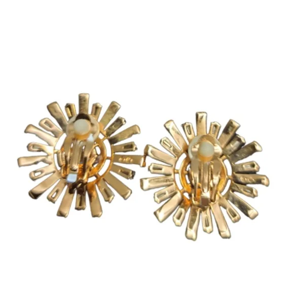 Swarovski Sunshine Ear Clip. - Picture 3 of 3